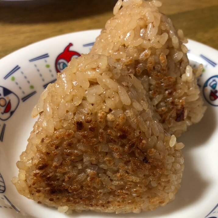 焼きおにぎり ( 鰹節入り )